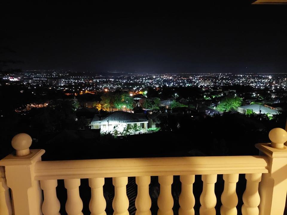 Hill-Fort Кутаїсі Екстер'єр фото