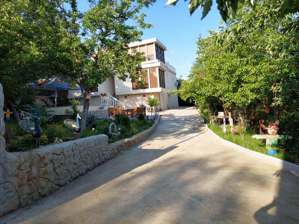 Hill-Fort Кутаїсі Екстер'єр фото